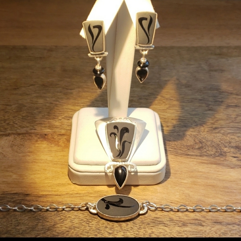 Sterling 926 Silver and Onyx Jewelry Set